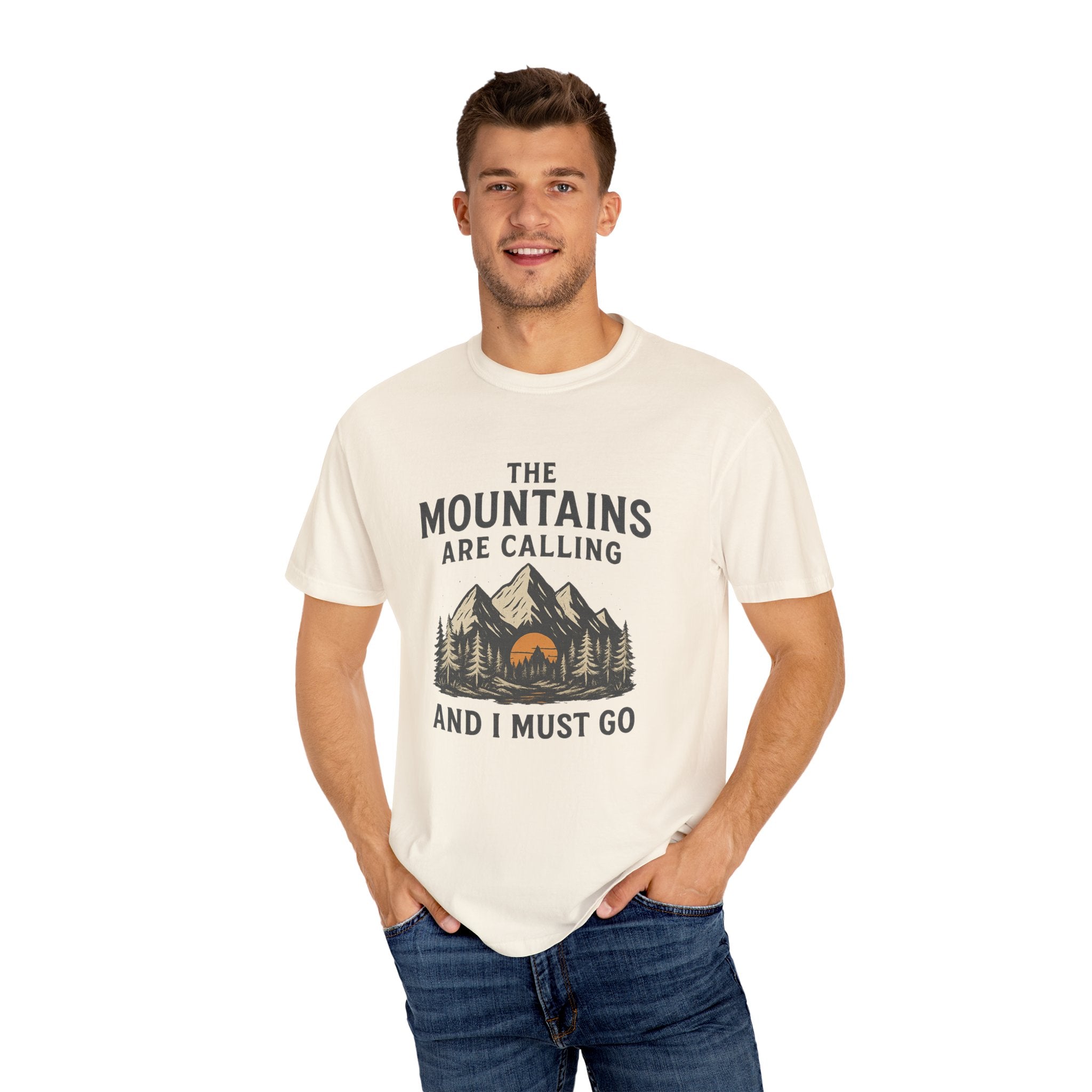 Retro Nature Tee – Mountains Are Calling & I Must Go