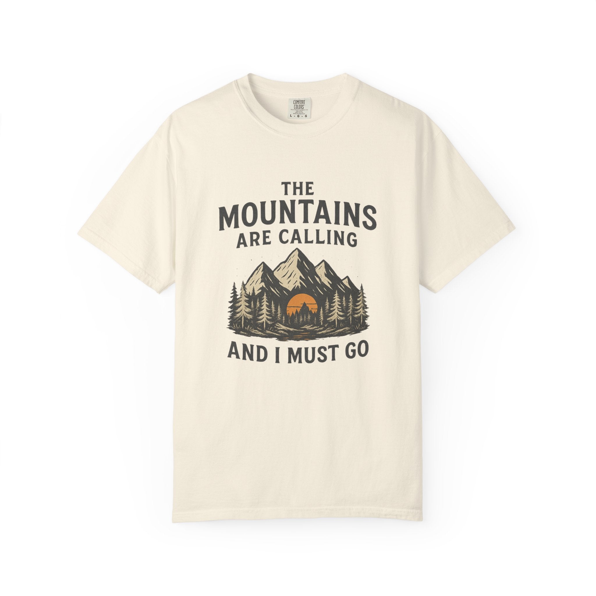 Retro Nature Tee – Mountains Are Calling & I Must Go