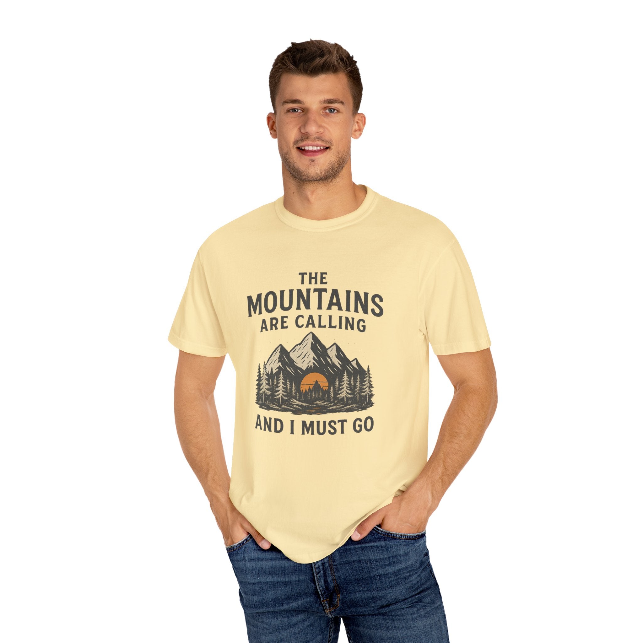 Retro Nature Tee – Mountains Are Calling & I Must Go