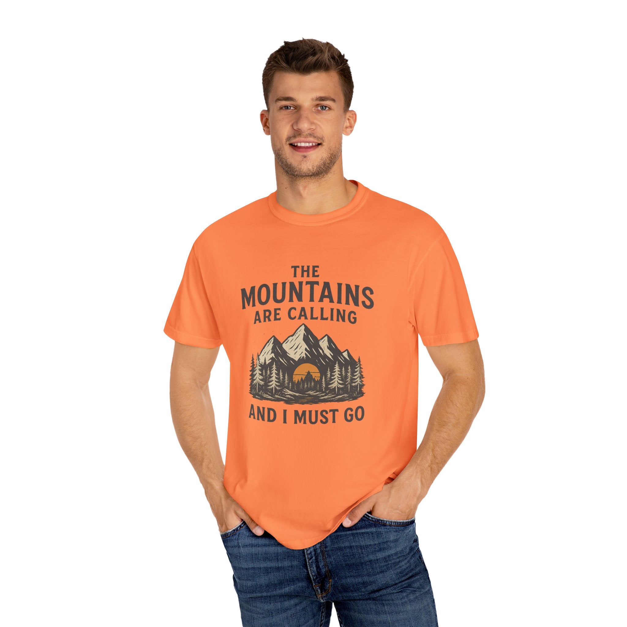 Retro Nature Tee – Mountains Are Calling & I Must Go